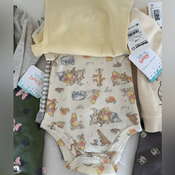 Baby Girl Disney Outfits Bundle - Picture 3 of 5